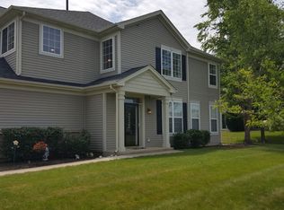 186 Durango Dr #186, Gilberts, IL 60136