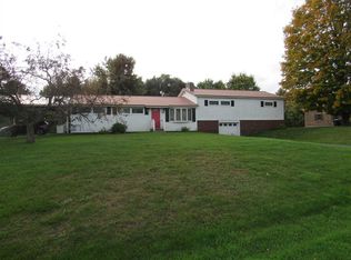 382 N Racquette River Rd, Massena, NY 13662