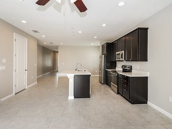 4th image of 344 Buchannan Dr