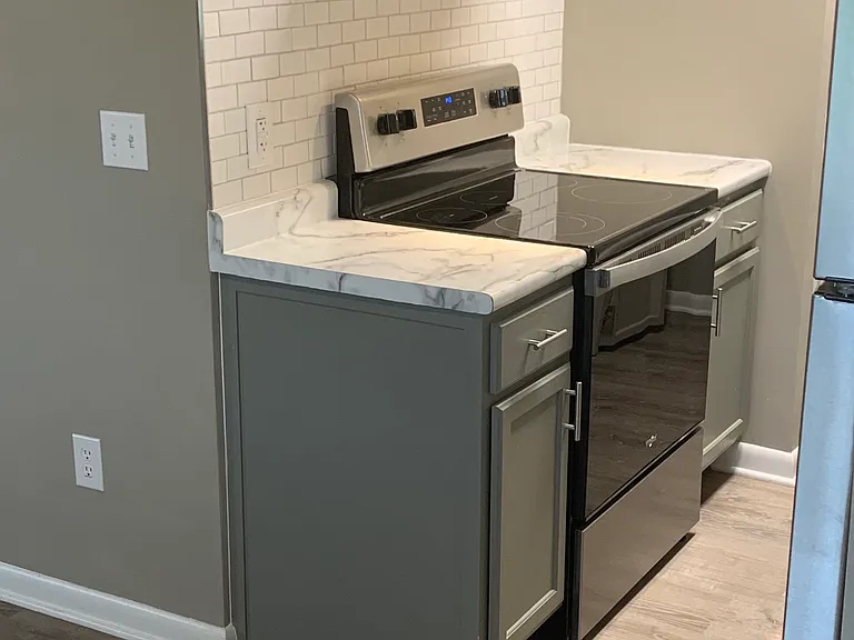 107 S Walnut St #3 — Photo 8