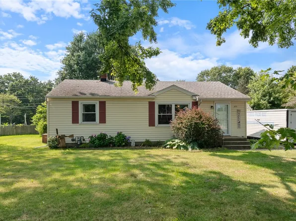 875 Bay Rd, Webster, NY 14580