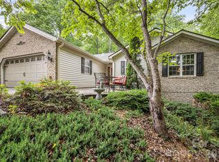 9 Firestone Ct, Etowah, NC 28729