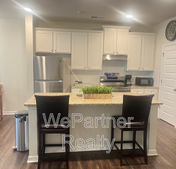 108 Peterson St NW — Photo 12