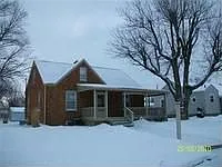 2422 S Freedom Ave photo 1