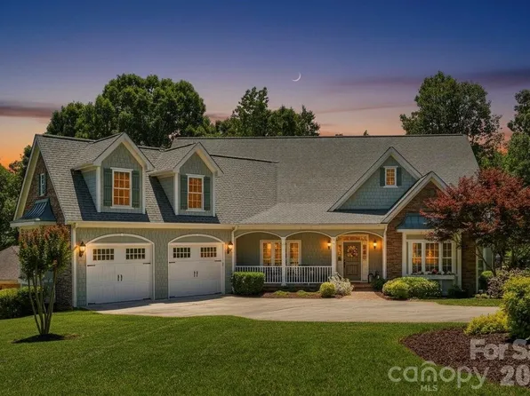 929 Wessington Manor Ln, Fort Mill, SC 29715