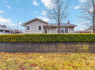 83 Victoria Rd, Bridgewater, NS B4V 2N4