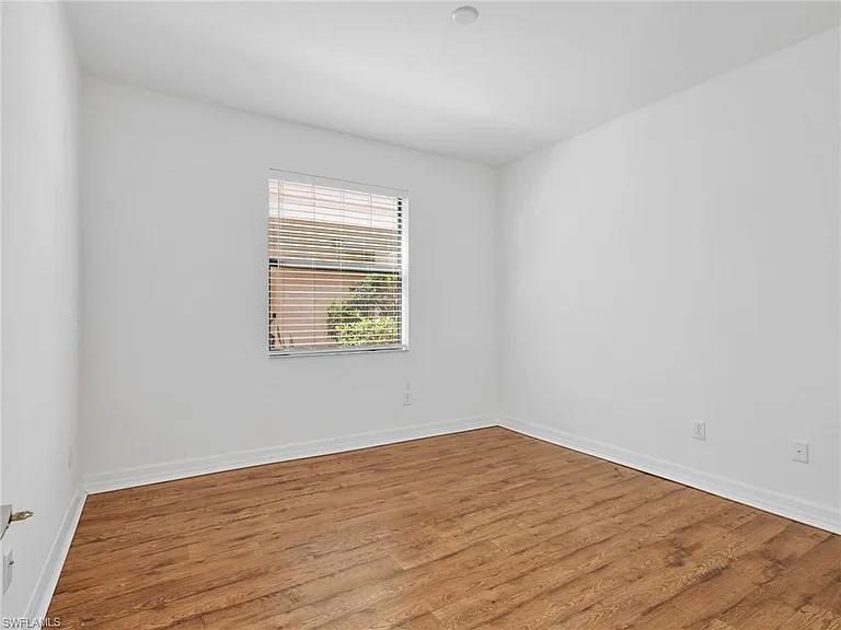 10008 Chesapeake Bay Dr — Photo 24