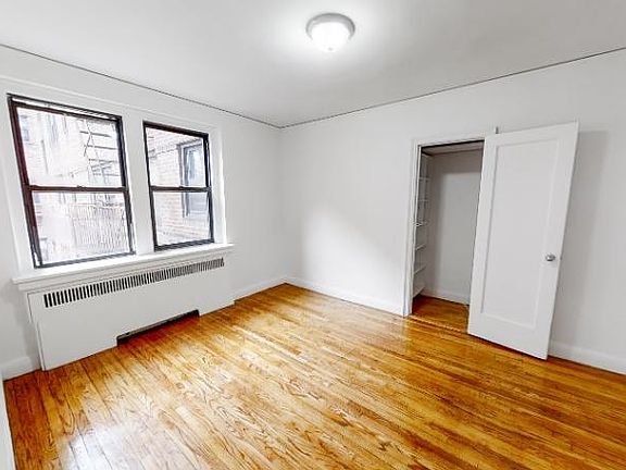 5th image of 300 Hayward Ave APT 2Y