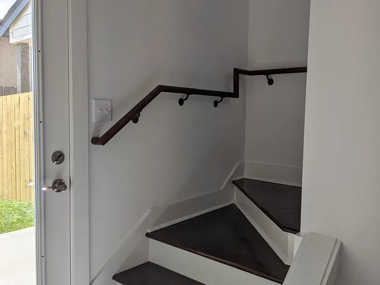 113 Highland Park Ln — Photo 16