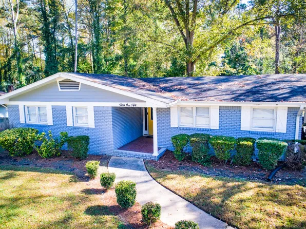 3150 Dogwood Dr, East Pt, GA 30344