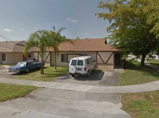 800 SW 9th St, Hallandale Beach, FL 33009