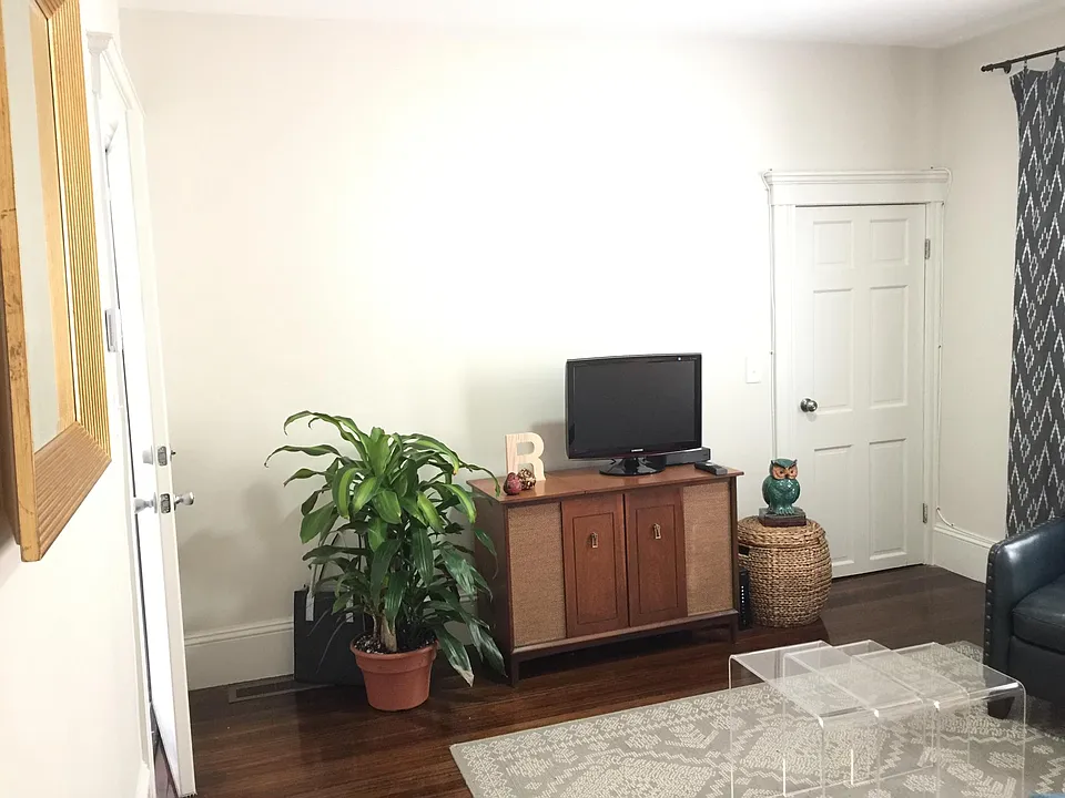 23 Green St #1L