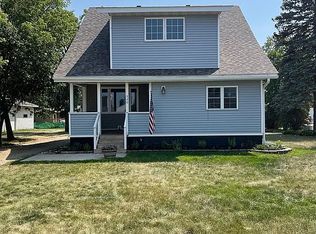 520 Roe St, Brooten, MN 56316