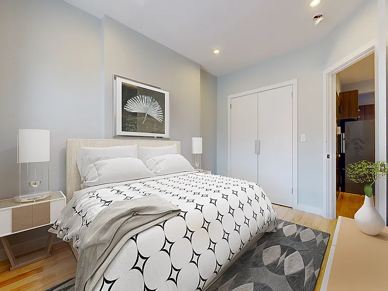 694 9th Ave #4A — Photo 2