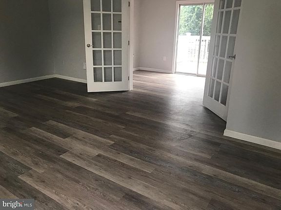 2nd image of 30 Treelane Dr