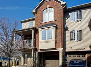 629 Garibaldi Cmn, Burlington, ON