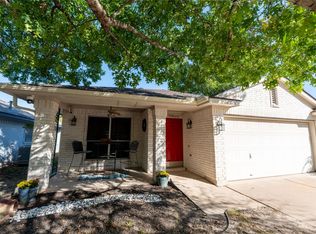 2604 Hutton Ln, Leander, TX 78641