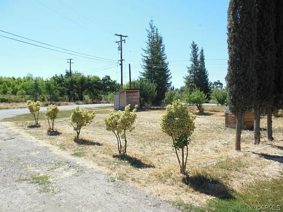2nd image of 2891 Meadow Dr
