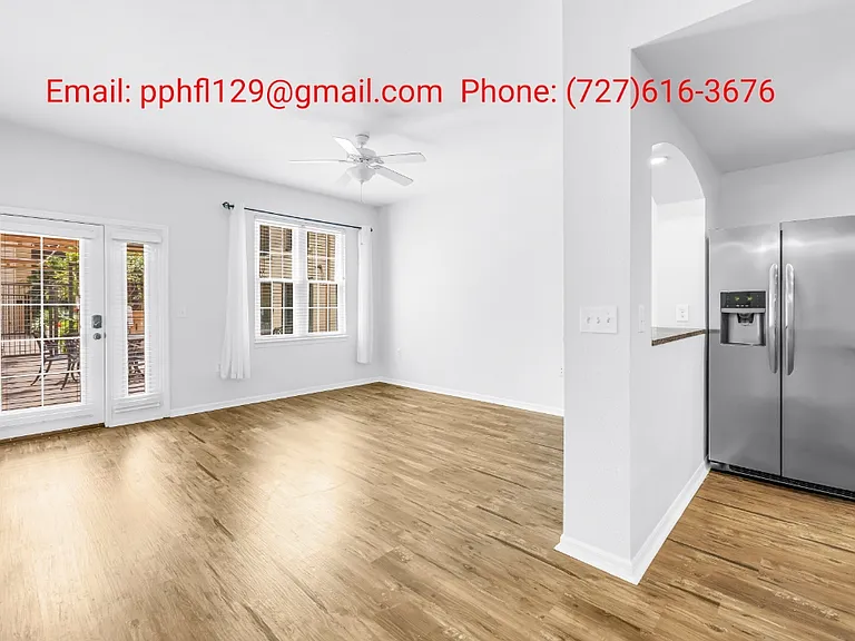 100 4th Ave S #129 — Photo 8