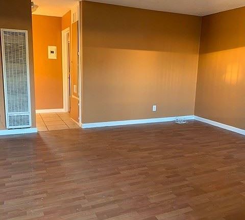 2nd image of 1619 E Eureka St APT 17