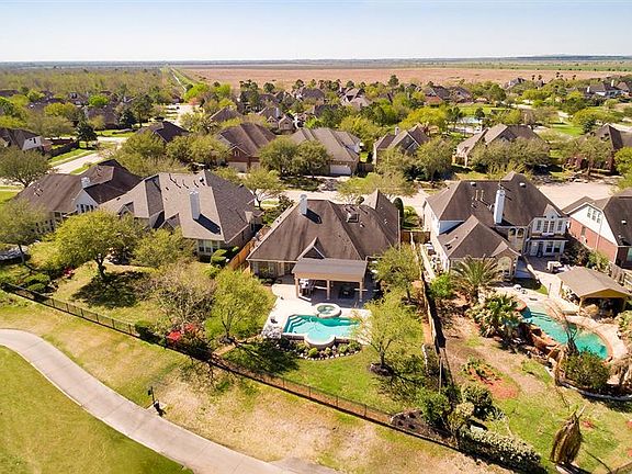 3rd image of 5205 Sandy Meadow Ln