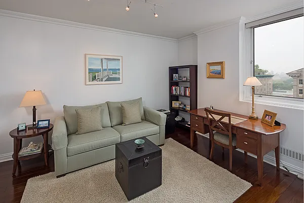 Sold by Stribling | media 12