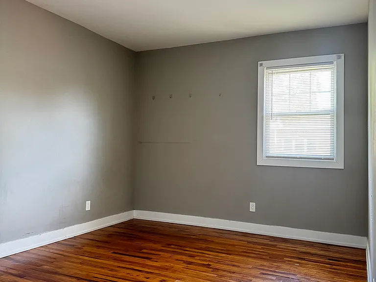 239 Hamilton St #5 — Photo 9