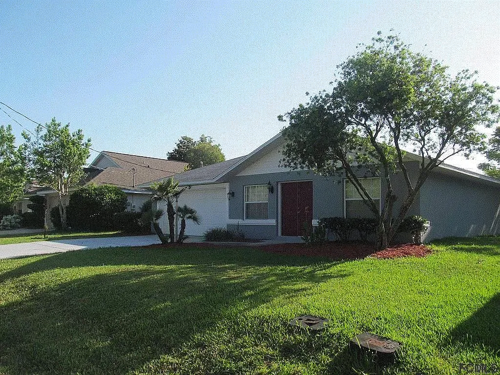 3 bed, 1643 sqft, $2,400 — Photo 1