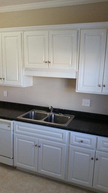 2nd image of 2015 Reserve Ln