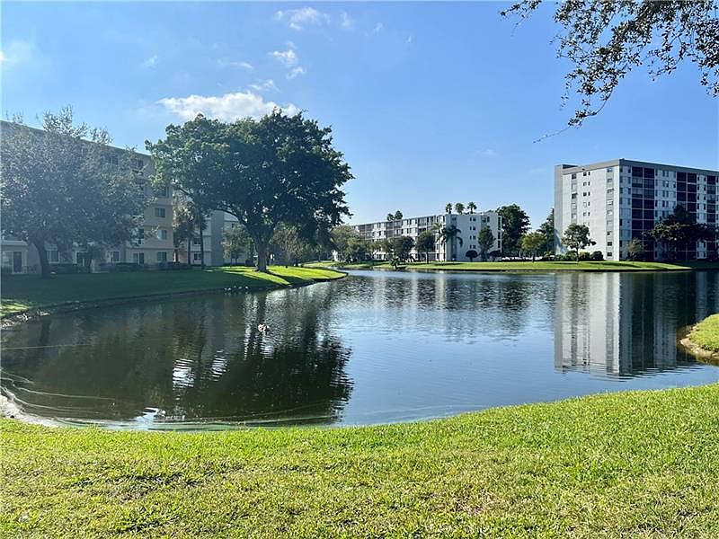 1st image of 2216 N Cypress Bend Dr APT 210