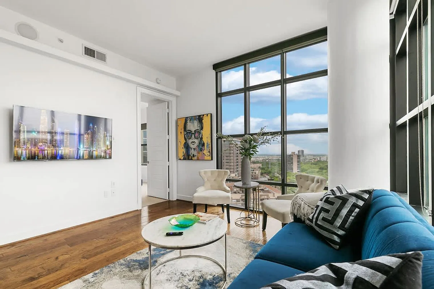 2 bed, 2.0 bath, $6,636 — Photo 3