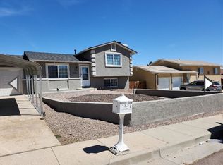 7015 Woody Creek Dr, Colorado Springs, CO 80911