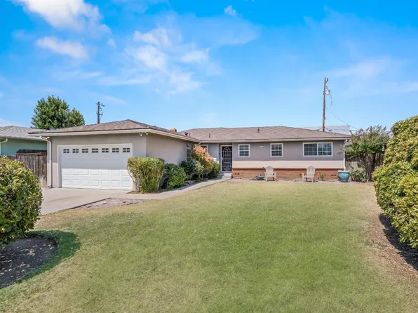 1926 Harvard Ave, Clovis, CA 93612