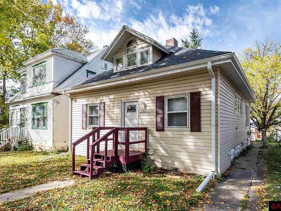 1st image of 220 Bradley St