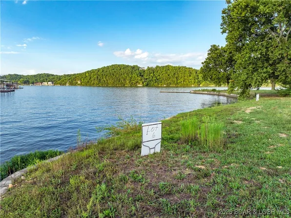 6 Bollinger Creek Rd, Climax Springs, MO 65324