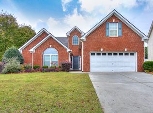 2393 Crimson Creek Ln, Snellville, GA 30078