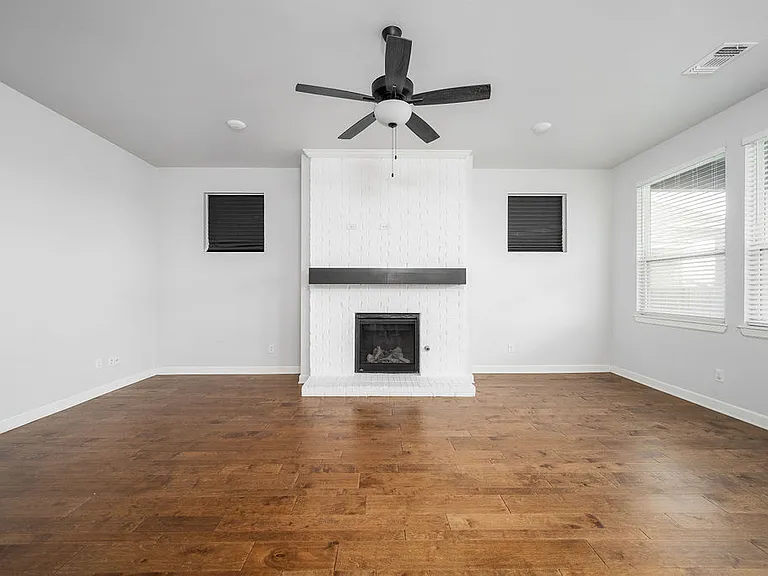 800 Firefork Ave — Photo 17