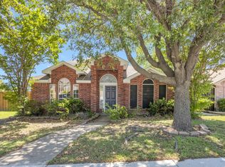 2288 Bresee Dr, Carrollton, TX 75010