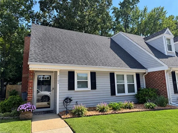 710 Battlefield Blvd S Unit A, Chesapeake, VA 23322