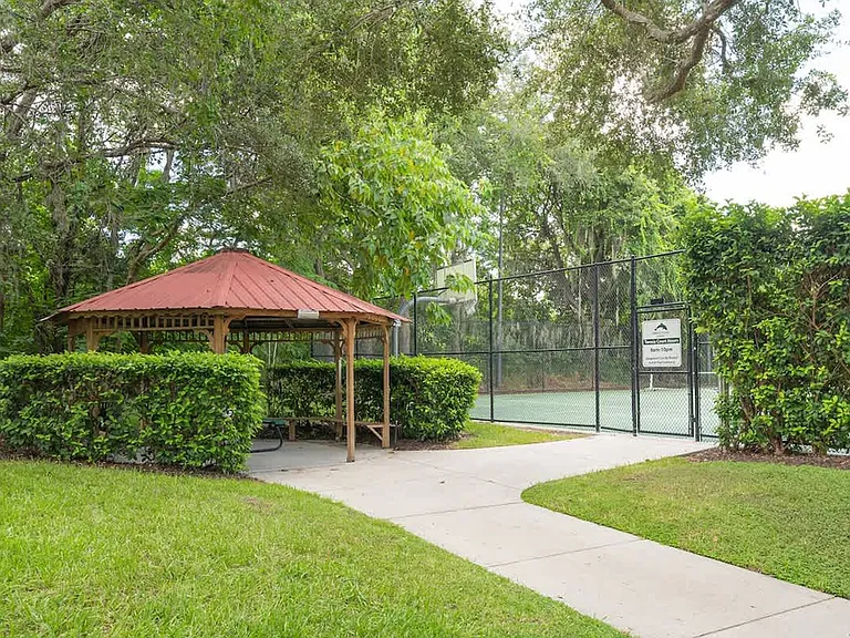 Sun Key Pl — Photo 37