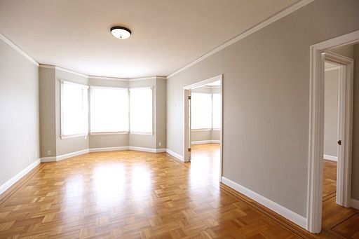 3rd image of 59 Collingwood St APT 3