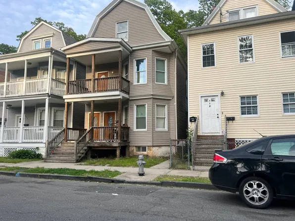 536 Norwood St, East Orange, NJ 07018