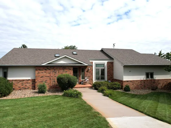 1111 E G St, Ogallala, NE 69153