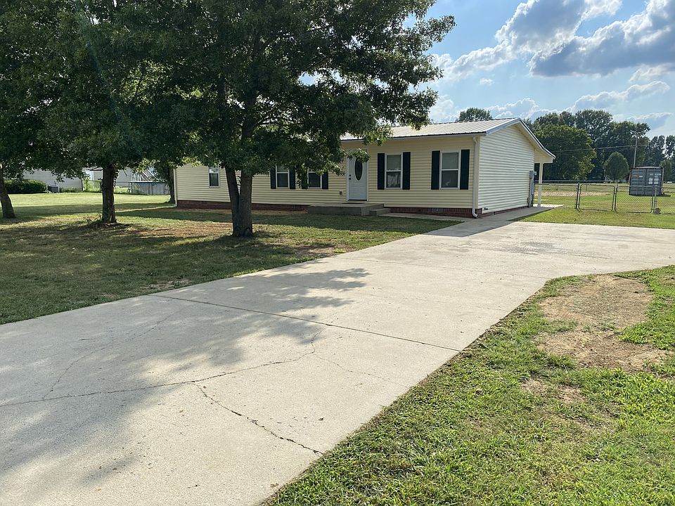 1st image of 114 Daytona Ct