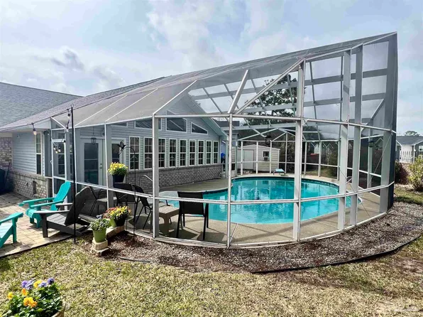 9811 Pinebrake Ct, Pensacola, FL 32514