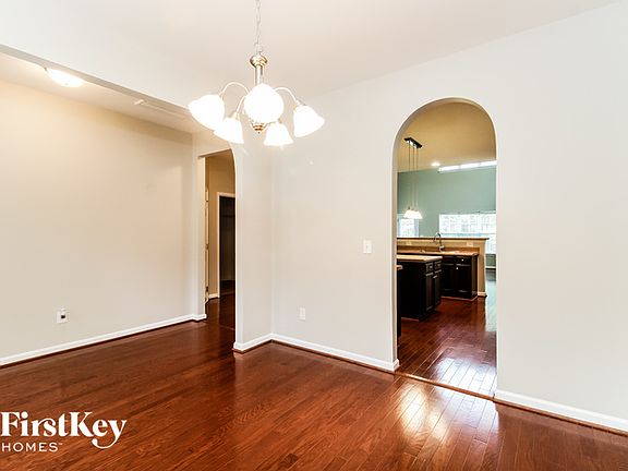 3rd image of 5906 Landerwood Dr
