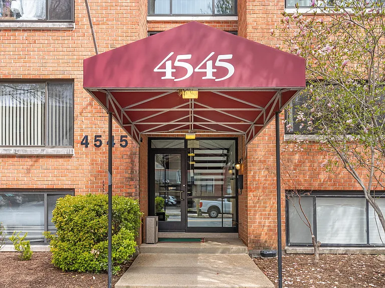 4545 Macarthur Blvd NW #107 — Photo 19