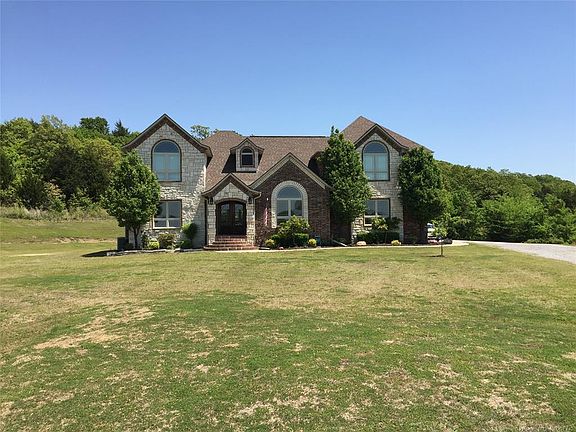 2nd image of 203 Pintail Ln
