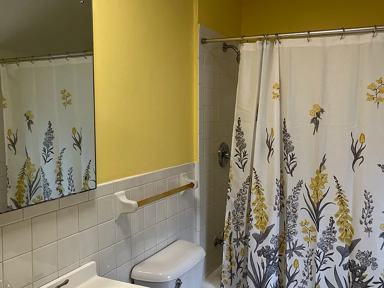 111 Pleasant Ave — Photo 13