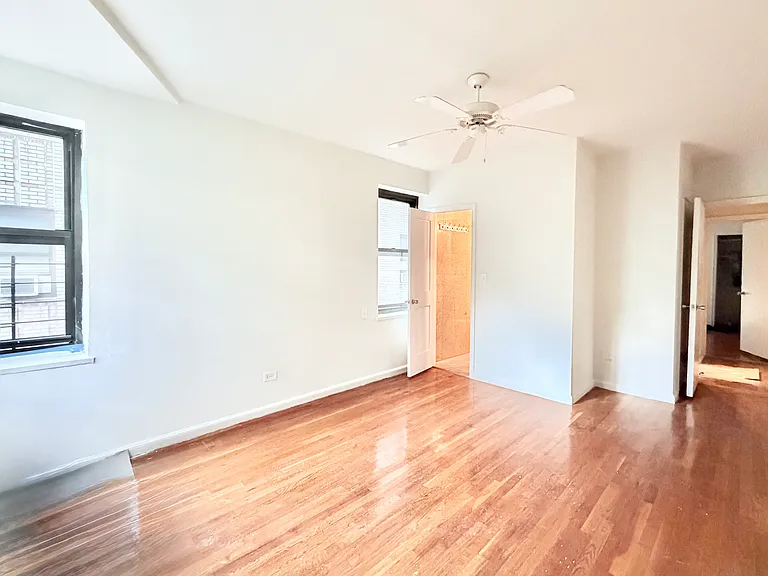 700 Fort Washington Ave #2C — Photo 6